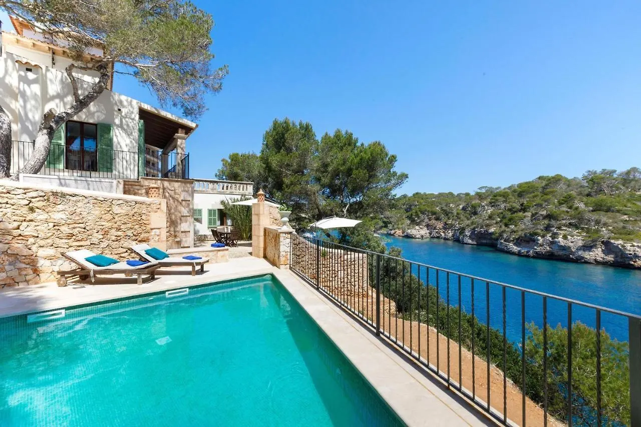 Villa Cala Figuera سنتاني